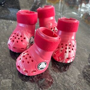 CROCS Pink Dog Booties Waterproof Non-Slip
